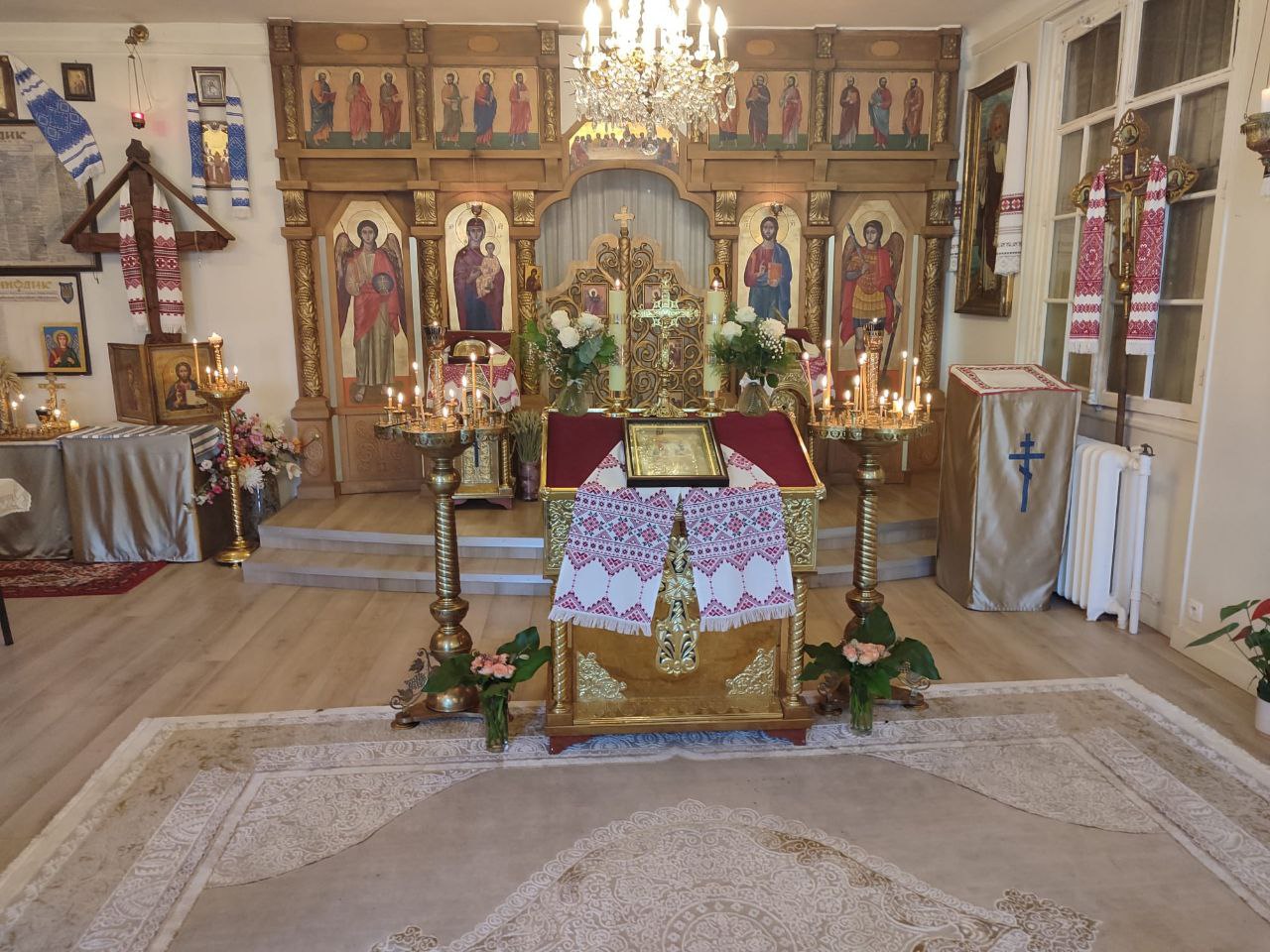 ÉGLISE UKRAINIENNE ORTHODOXE